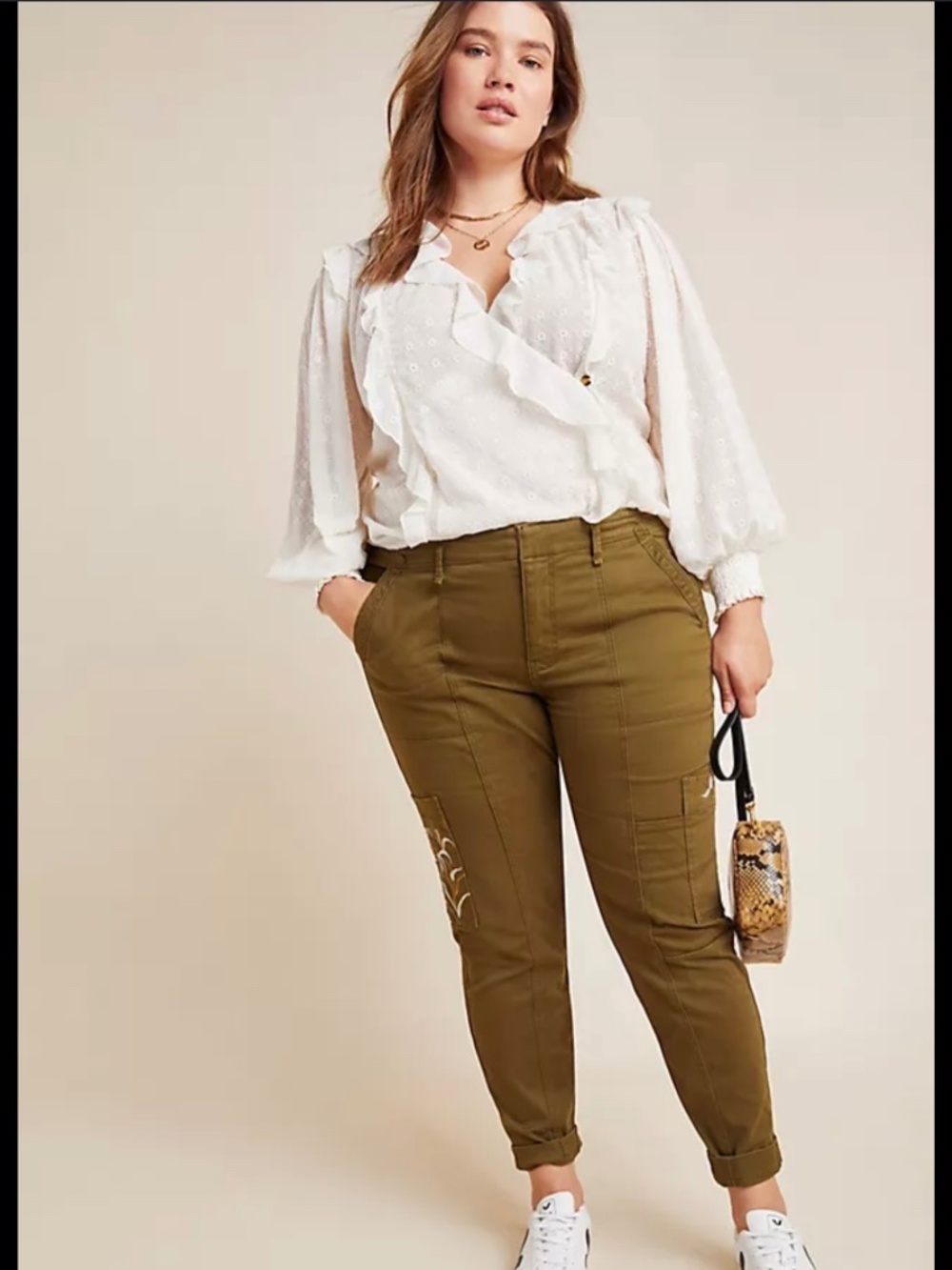 By Anthropologie Austen embroidered pants, NWT size 32